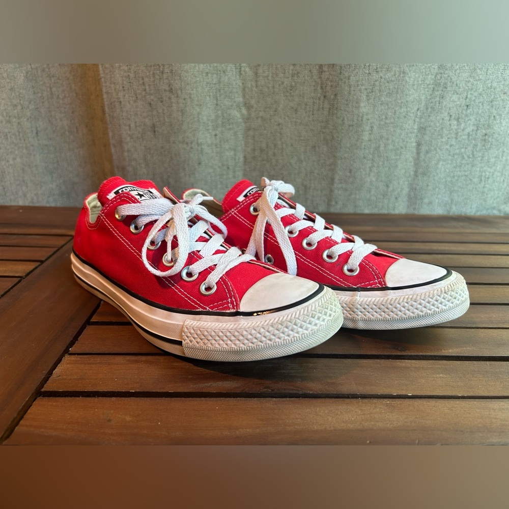 Converse Classic Red Sneakers, All-Star, women’s size 7/men’s 5